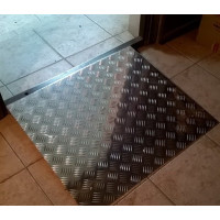 Пандус приставной металлический для инвалидных колясок